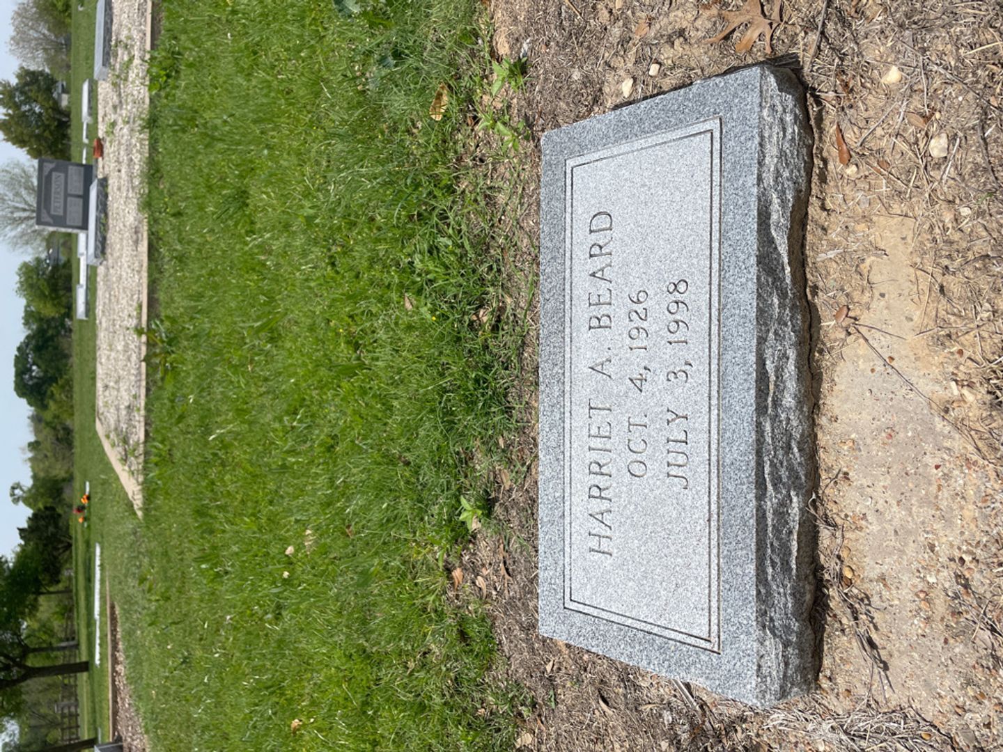 Harriet A. Beard's grave. Photo 1