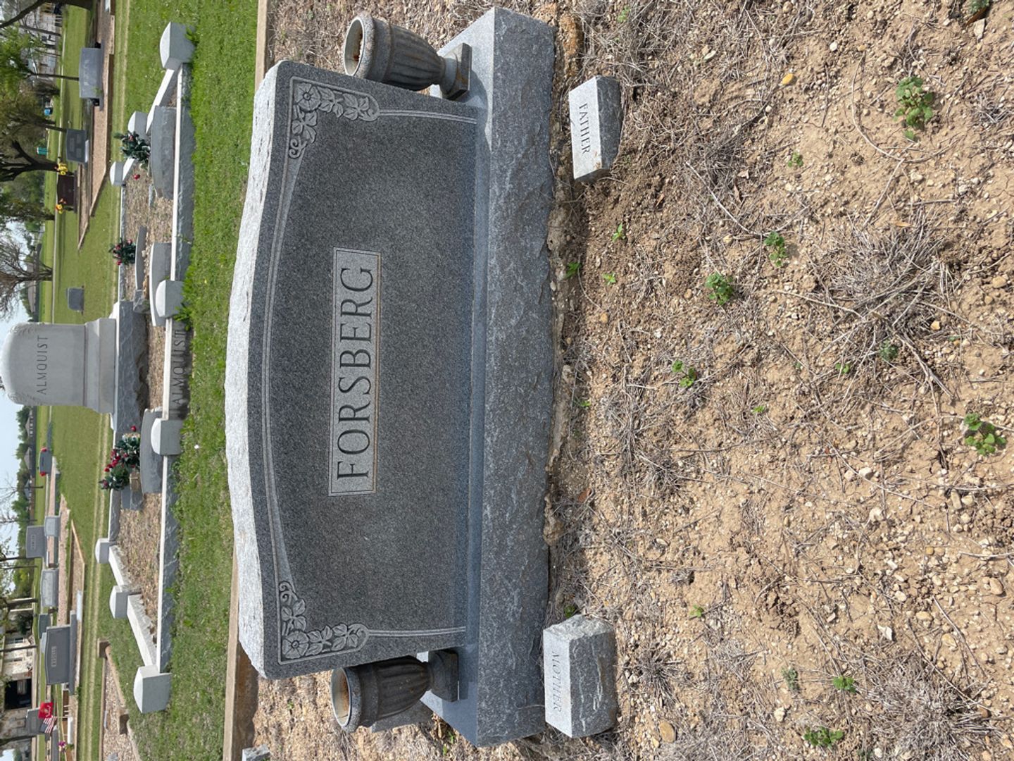 Leontina Forsberg's grave. Photo 1
