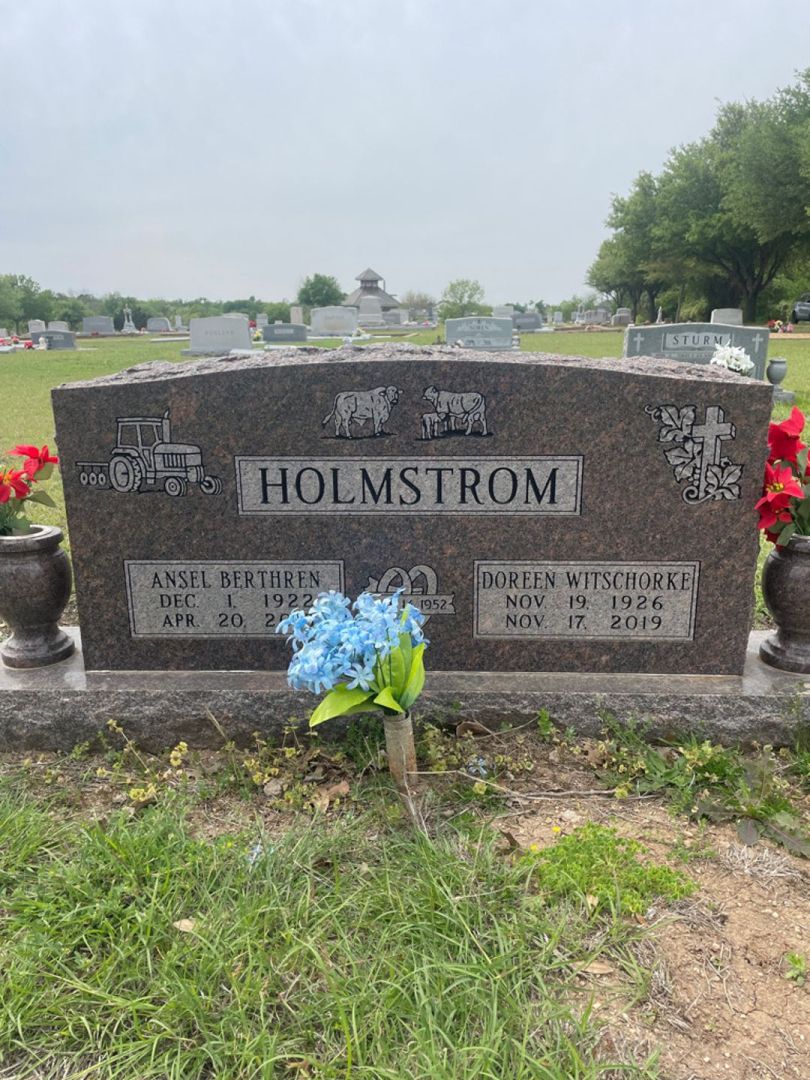 Ansel Holmstrom Berthren's grave. Photo 1